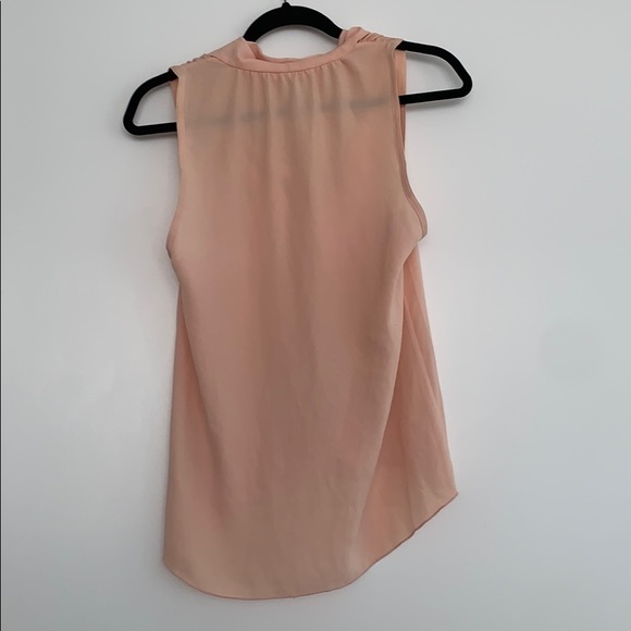 Aritzia Wilfred sleeveless light pink blouse - Picture 2 of 4
